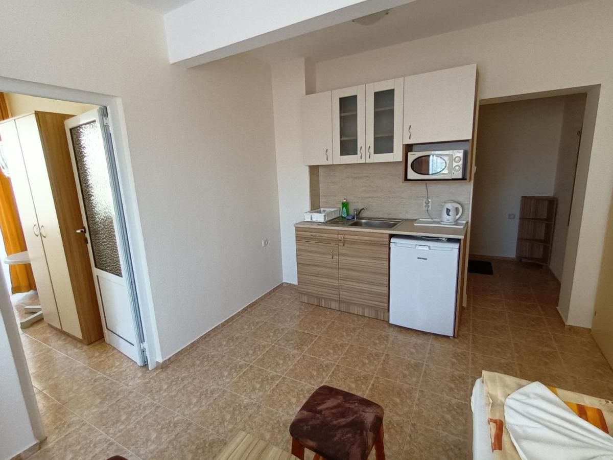 Къща За Гости Мишел Nesebar Exteriör bild