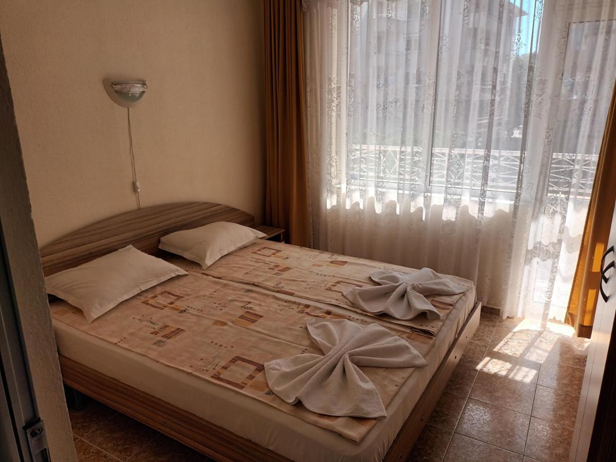 Къща За Гости Мишел Nesebar Exteriör bild